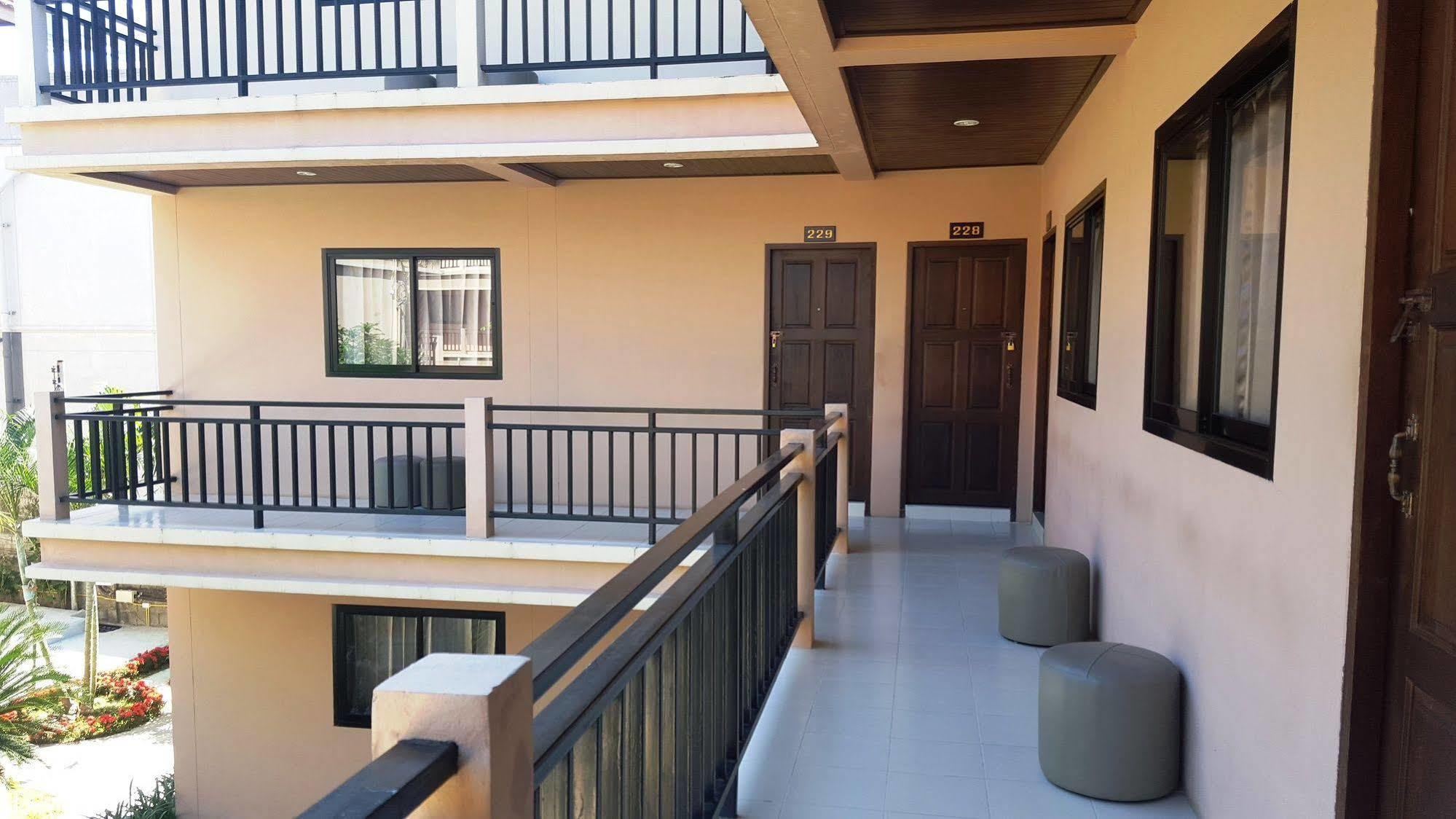 Panupong Hotel Strand von Chaweng Exterior foto
