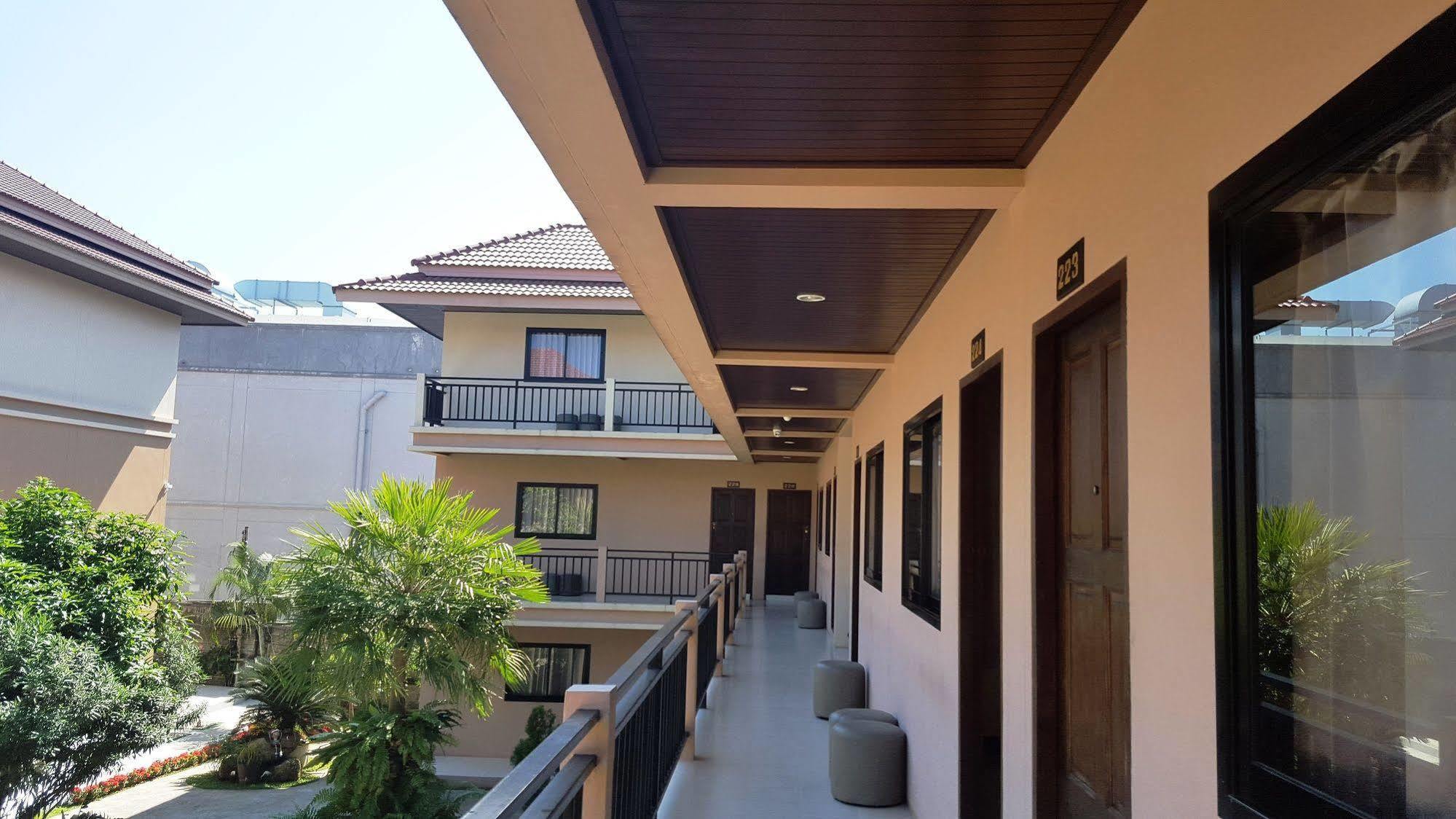 Panupong Hotel Strand von Chaweng Exterior foto